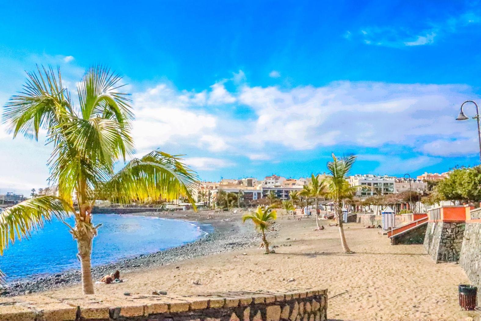 Rentaliday Blue Beach Playa de San Juan  Luaran gambar